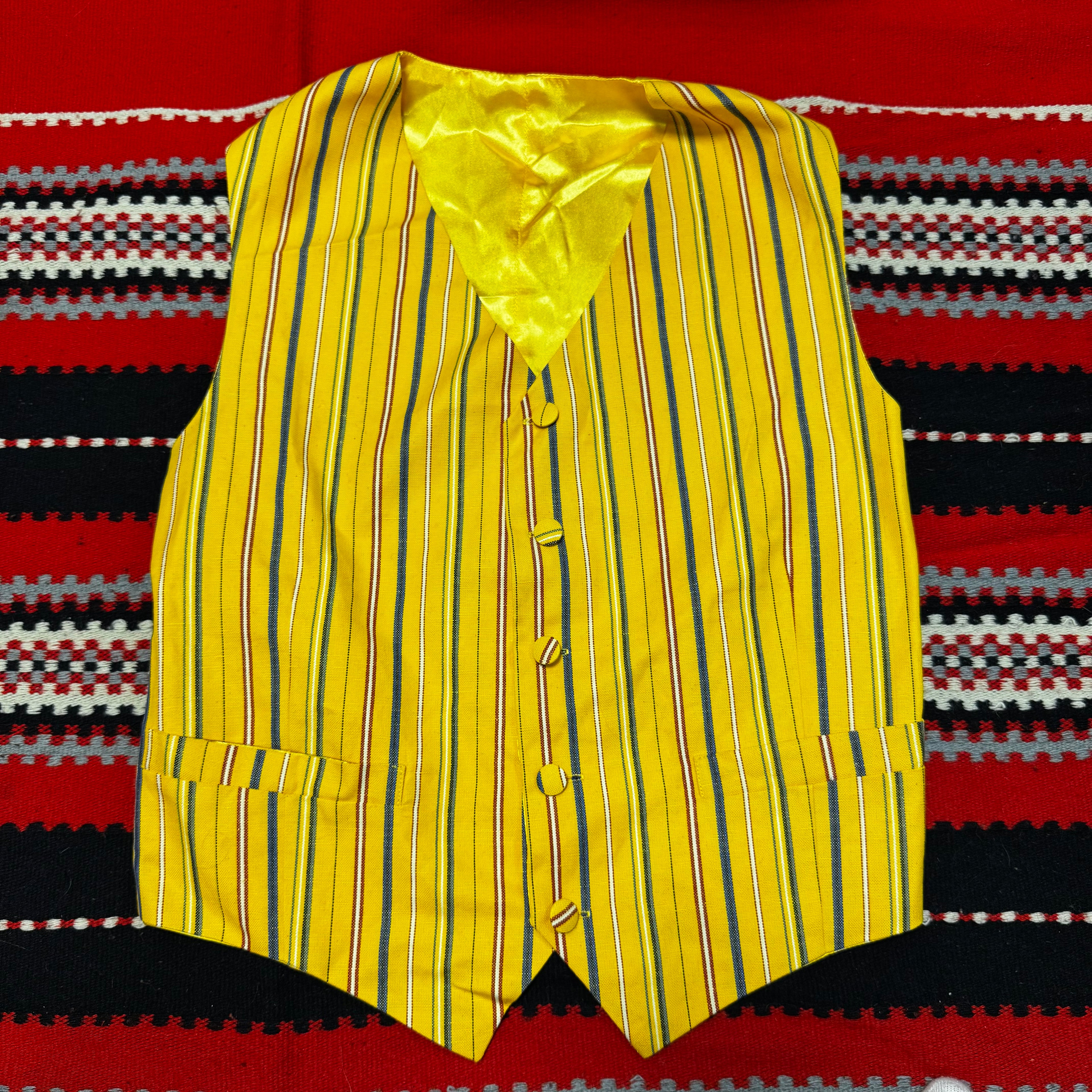 Rahvusriide vest