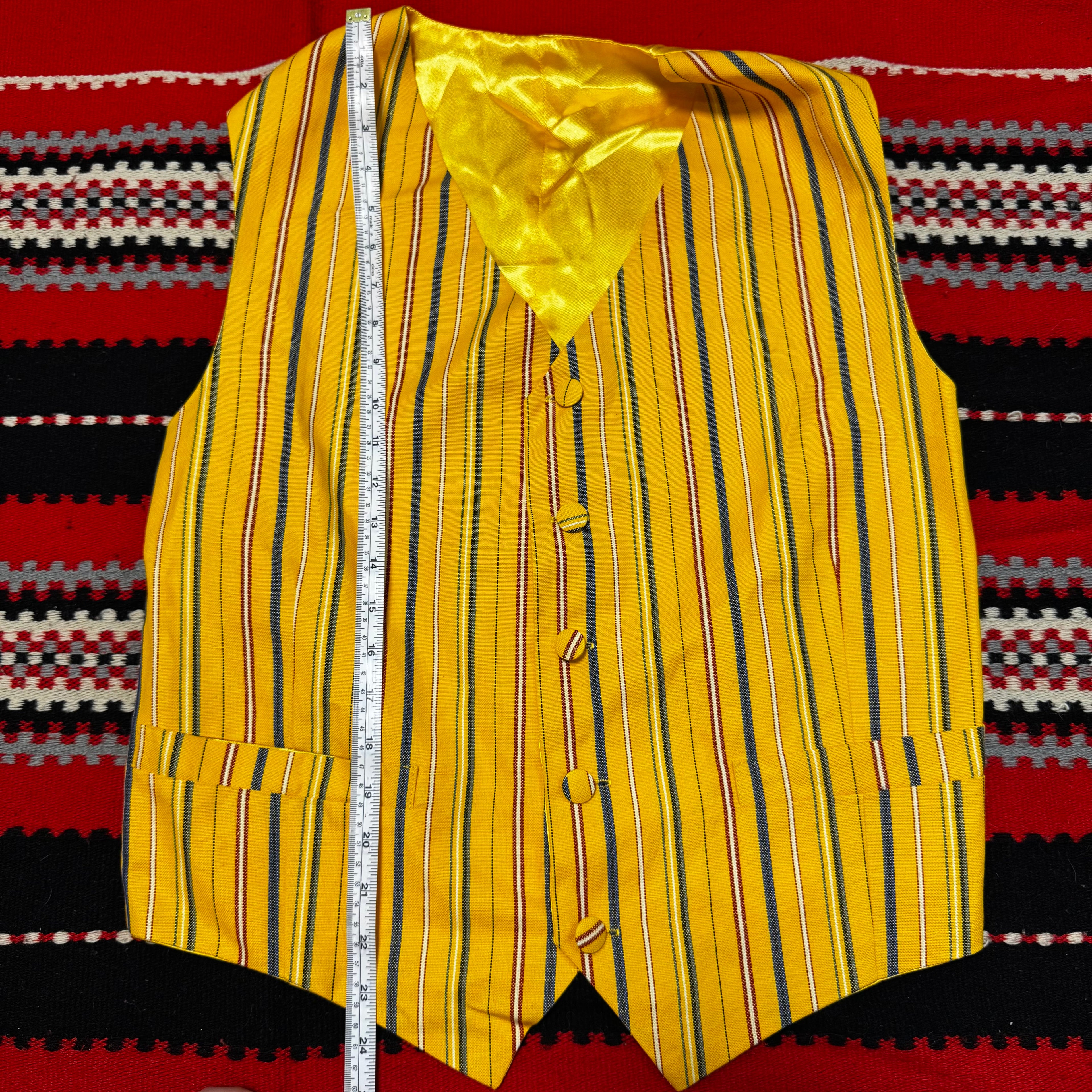 Rahvusriide vest