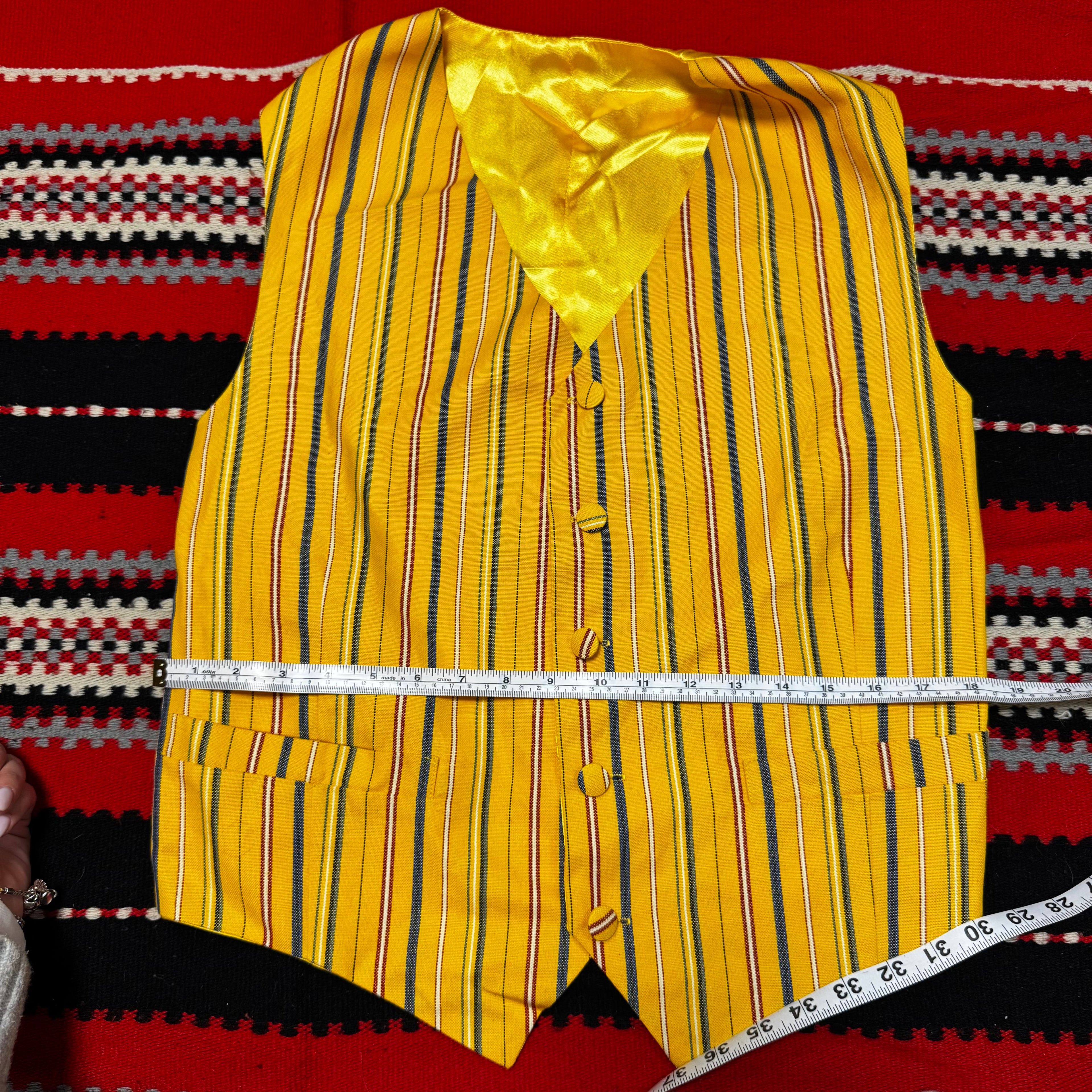 Rahvusriide vest